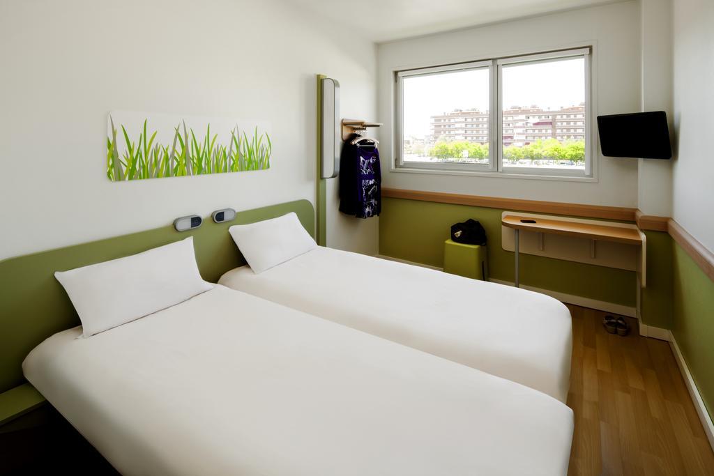 Ibis Budget Bilbao Barakaldo Room photo